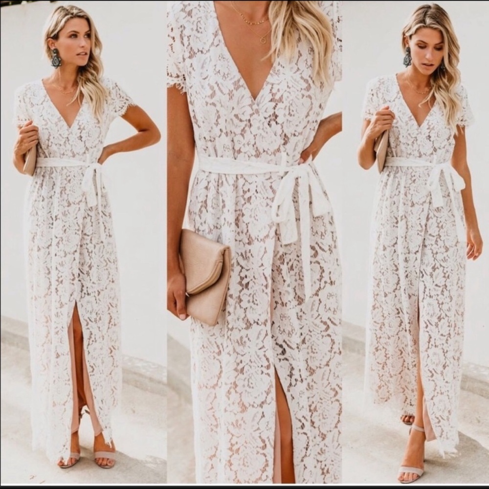 Vici Nude/white wrap Dress size large